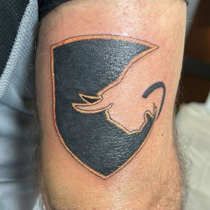 Alumno de Daxlovers con el logo tatuado 4